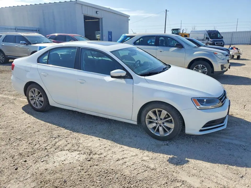 2015 VOLKSWAGEN JETTA SE  