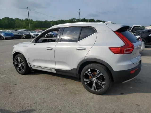 2021 VOLVO XC40 T5 INSCRIPTION  