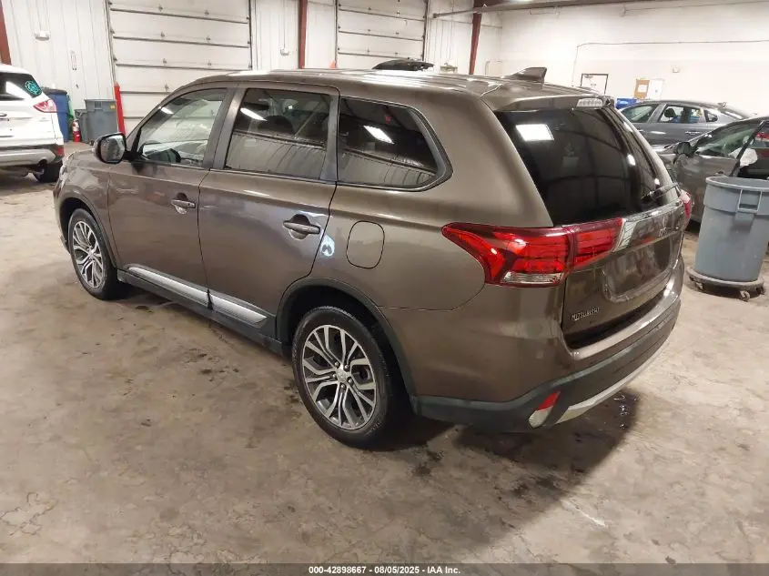 2018 MITSUBISHI OUTLANDER SE