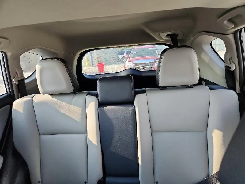 2017 TOYOTA RAV4 PLATINUM  
