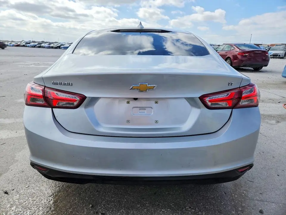 2022 CHEVROLET MALIBU LT  