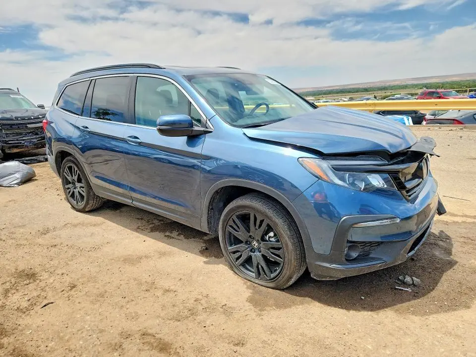 2022 HONDA PILOT SE  