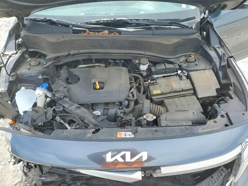 2023 KIA SELTOS S  