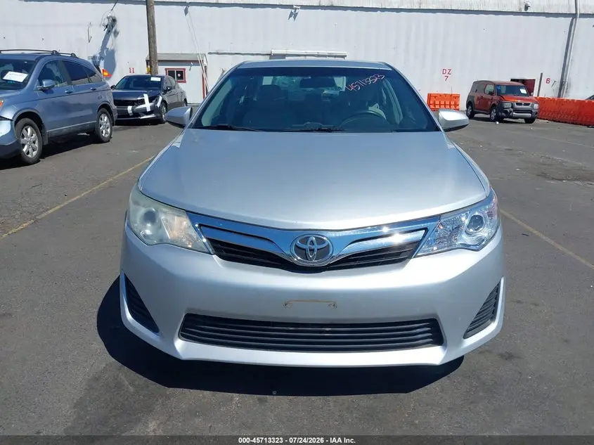 2013 TOYOTA CAMRY LE