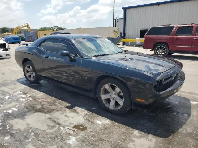 2013 DODGE CHALLENGER SXT  