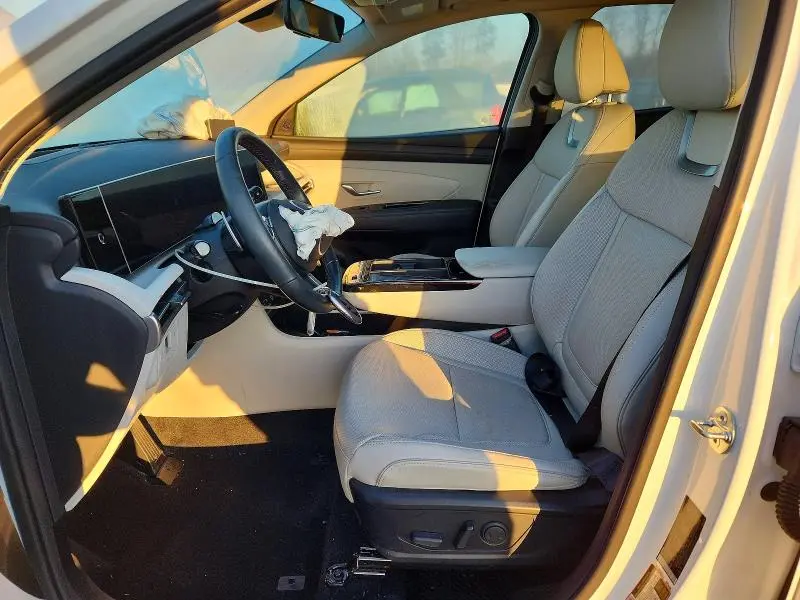 2025 HYUNDAI TUCSON   