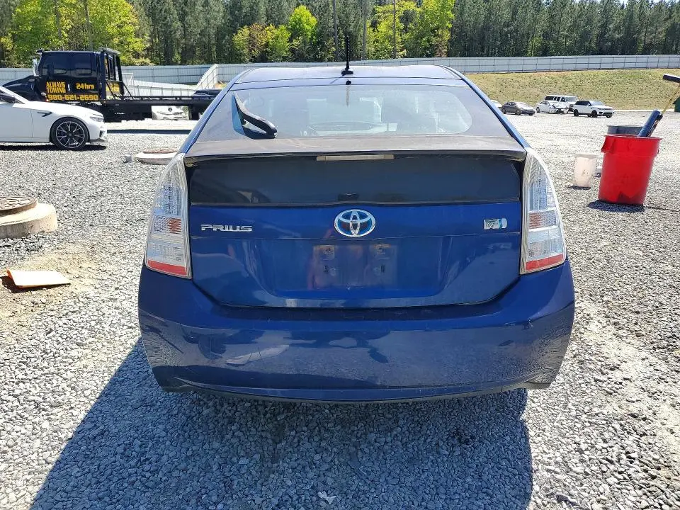 2010 TOYOTA PRIUS II  
