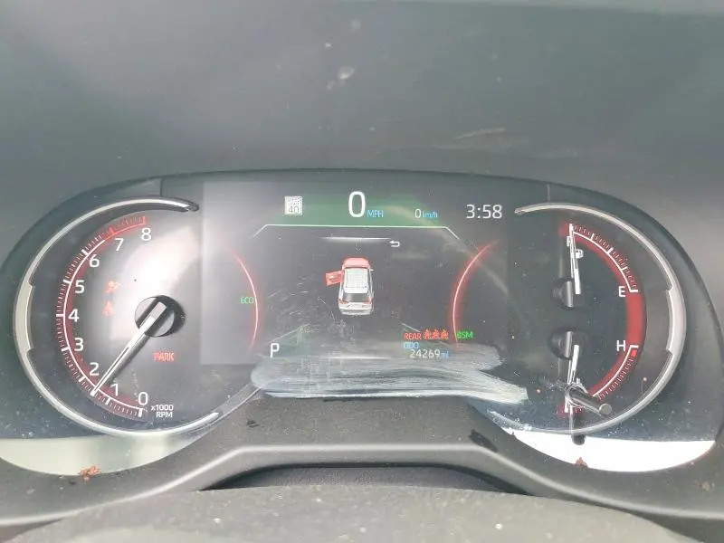 2024 TOYOTA RAV4 XLE  