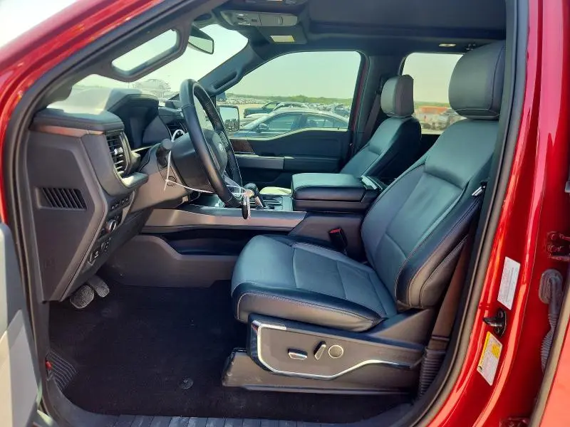 2022 FORD F150 LIGHTNING PRO  