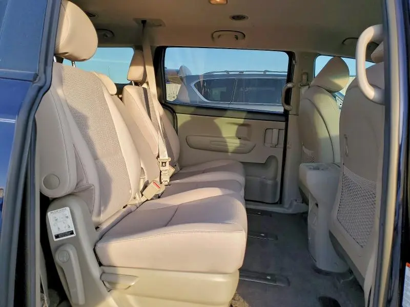 2021 KIA SEDONA LX  