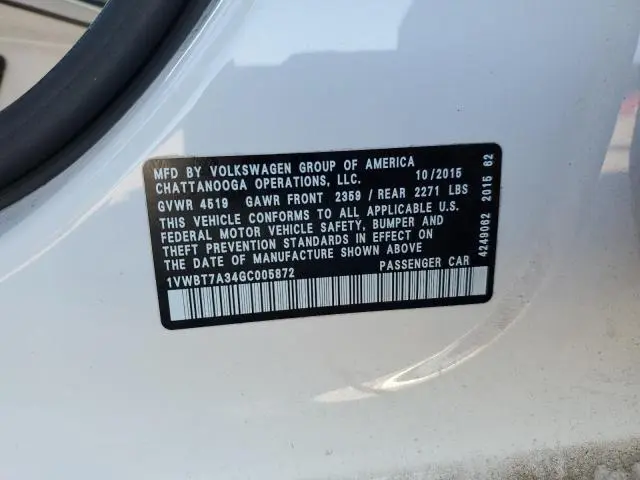 2016 VOLKSWAGEN PASSAT SE