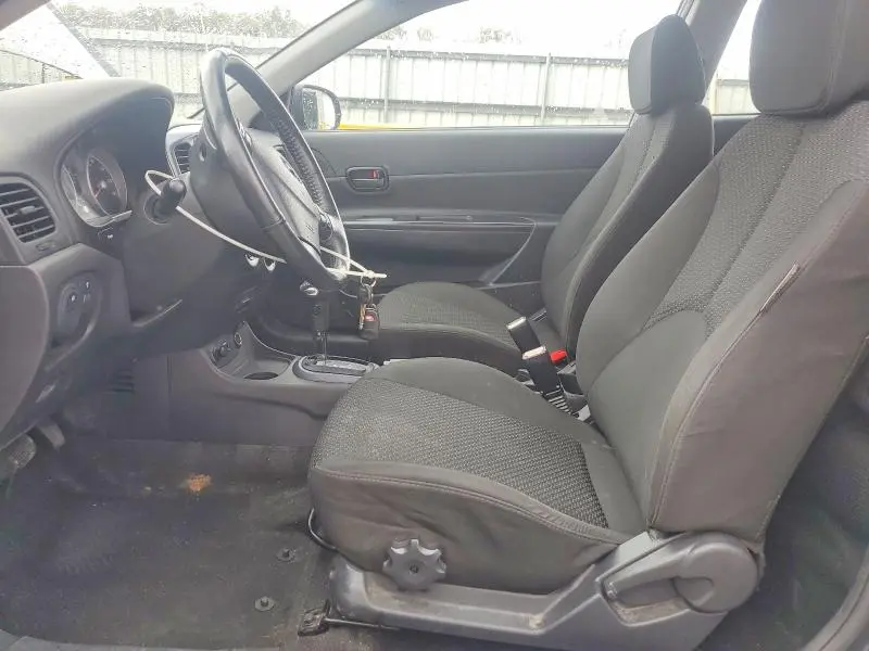 2011 HYUNDAI ACCENT SE  