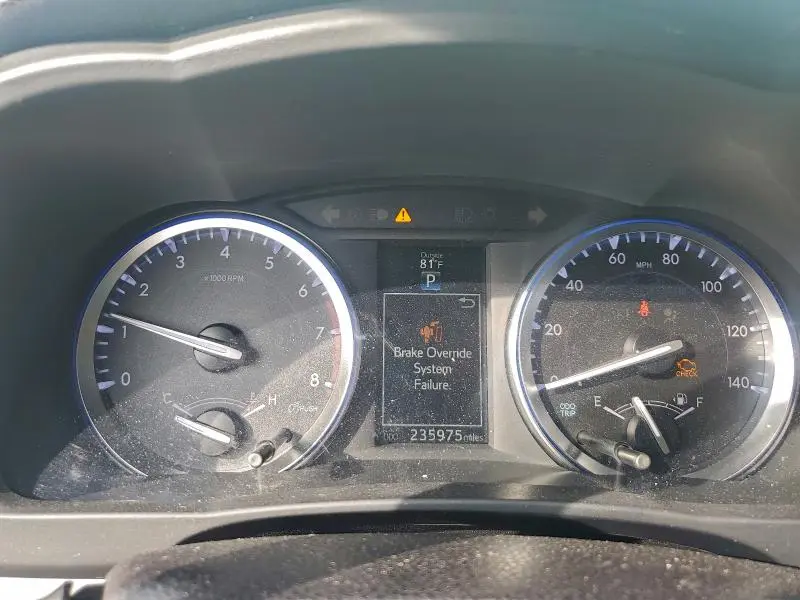 2016 TOYOTA HIGHLANDER XLE  