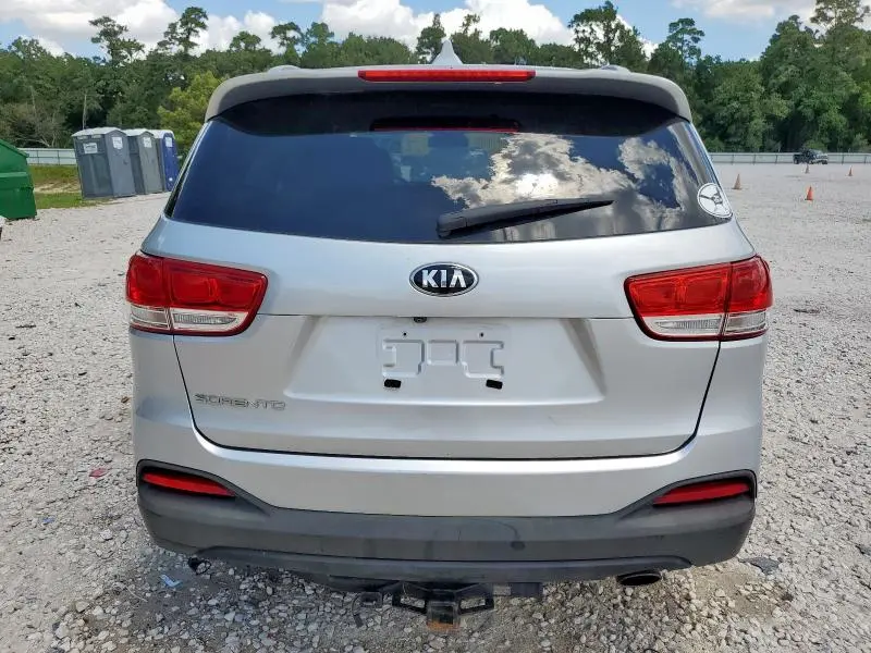 2016 KIA SORENTO LX  