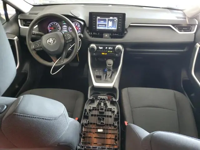2021 TOYOTA RAV4 LE  