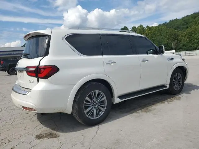 2022 INFINITI QX80 LUXE  