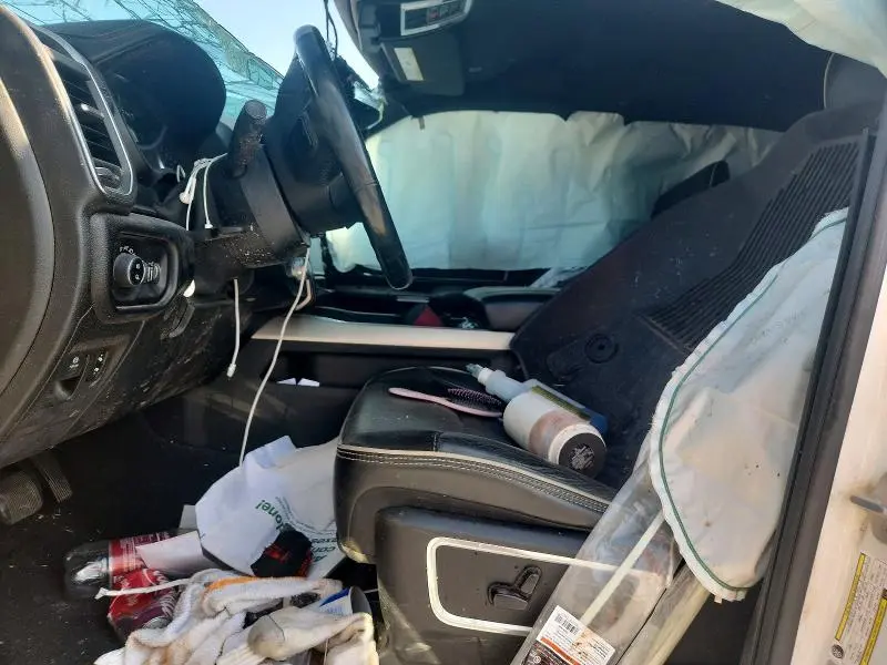 2019 RAM 1500 LARAMIE  