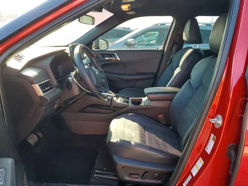 2023 MITSUBISHI OUTLANDER SE  