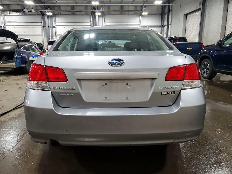 2011 SUBARU LEGACY 2.5I  