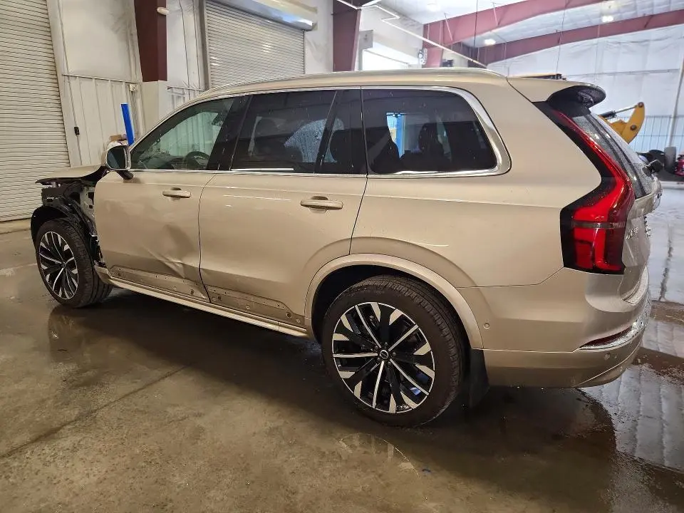 2025 VOLVO XC90 ULTRA  