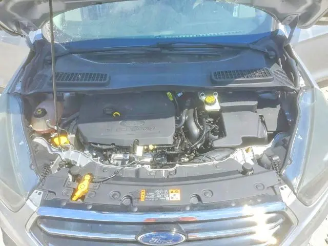 2017 FORD ESCAPE TITANIUM  