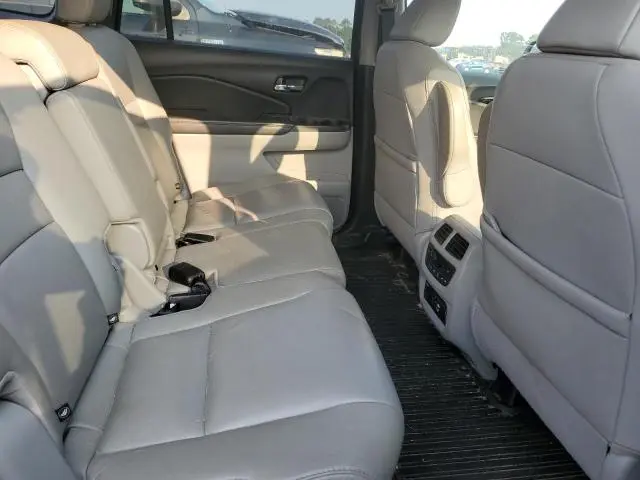 2020 HONDA PILOT TOURING  