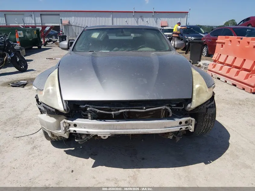 2010 NISSAN 370Z  