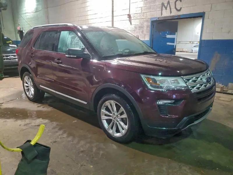 2019 FORD EXPLORER XLT  