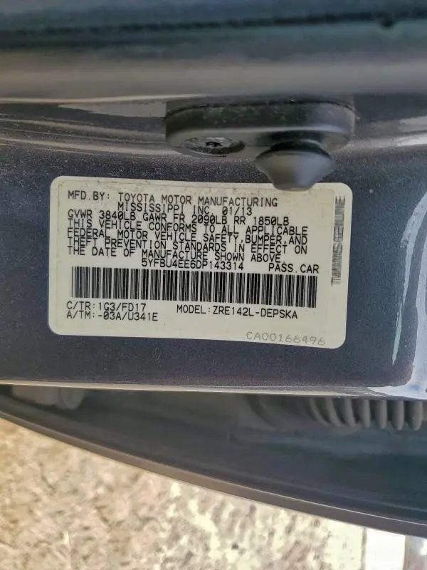 2013 TOYOTA COROLLA BASE  