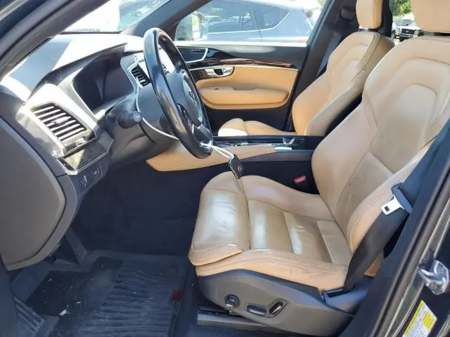 2018 VOLVO XC90 T6  