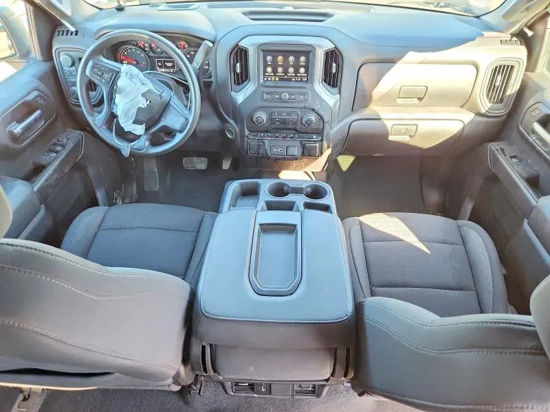 2024 CHEVROLET SILVERADO K1500 CUSTOM  