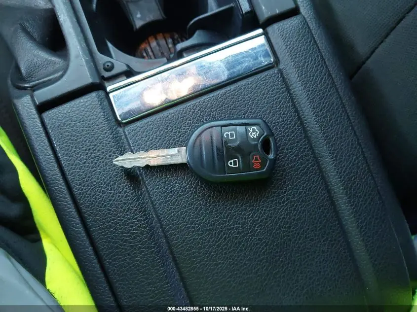 2014 FORD MUSTANG V6