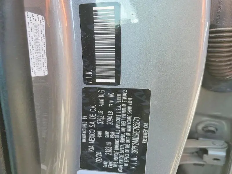 2024 KIA FORTE LXS  