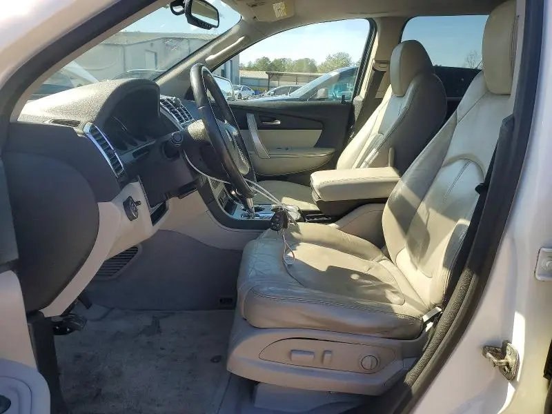 2010 GMC ACADIA SLT-1  