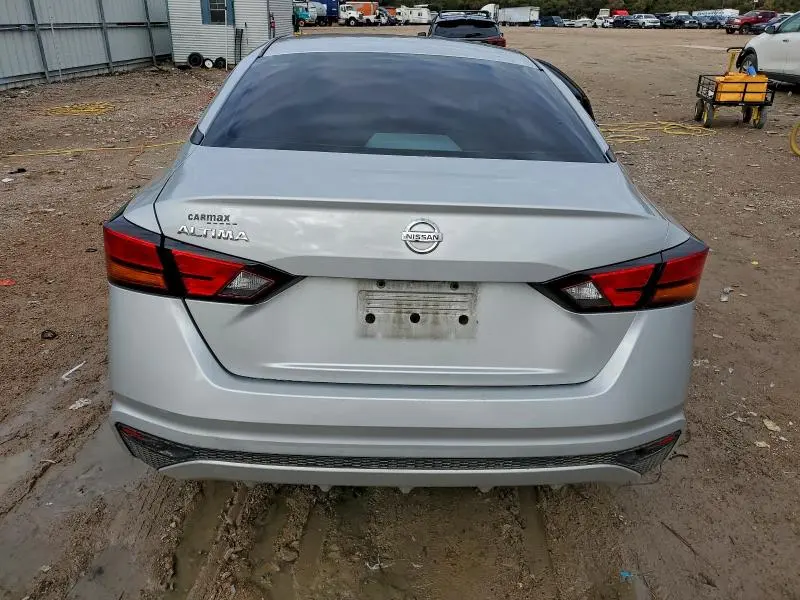 2021 NISSAN ALTIMA S  