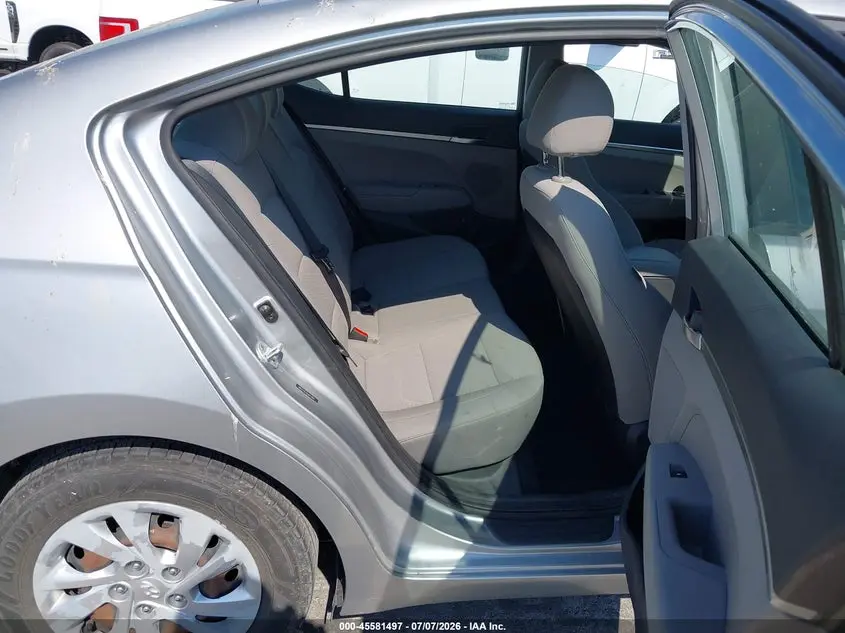 2020 HYUNDAI ELANTRA SE