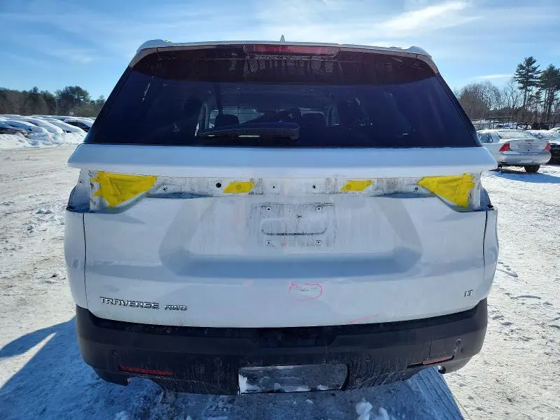 2019 CHEVROLET TRAVERSE LT  