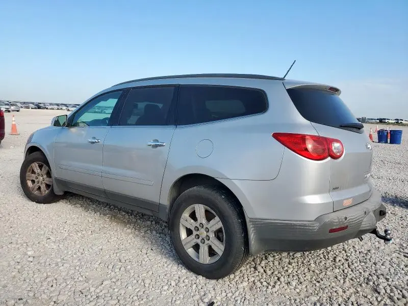 2010 CHEVROLET TRAVERSE LT  