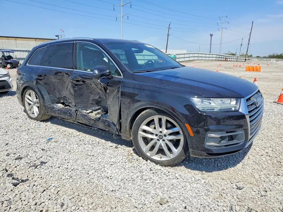 2017 AUDI Q7 PRESTIGE  