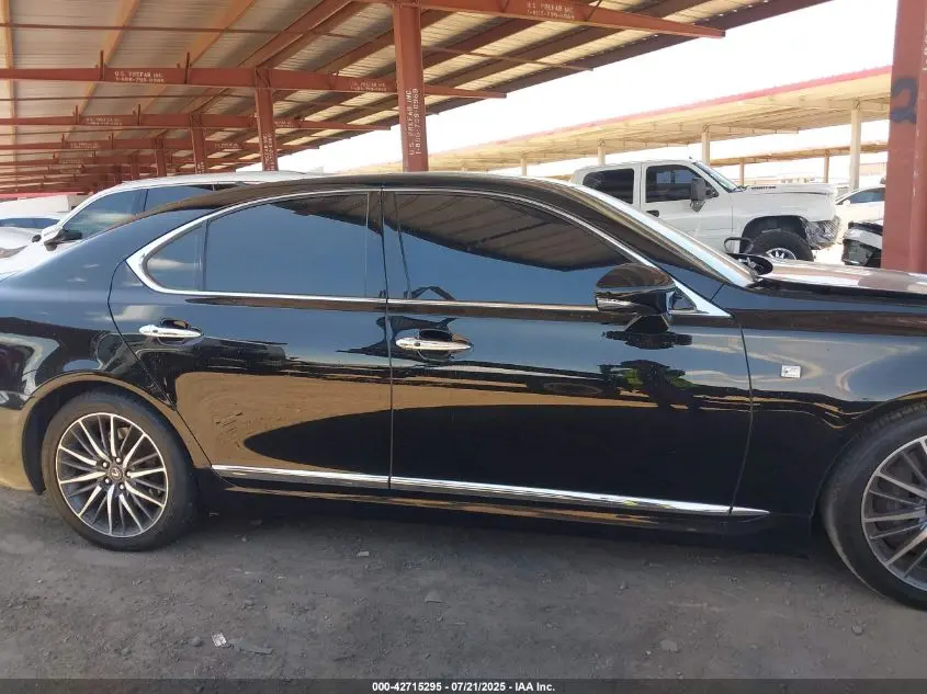 2013 LEXUS LS 460  