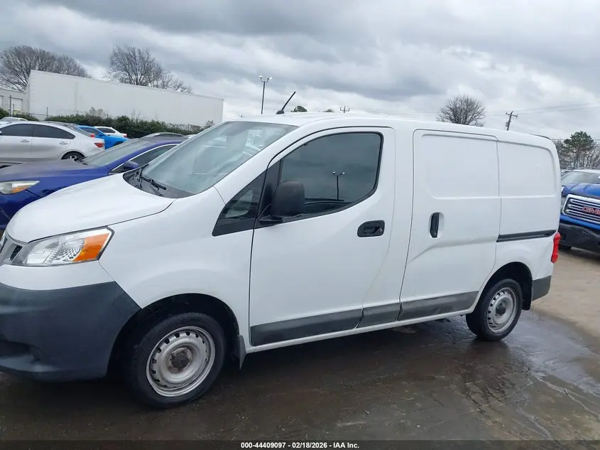 2016 NISSAN NV200 S