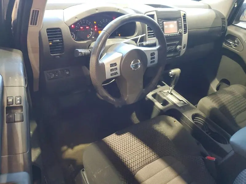 2018 NISSAN FRONTIER SV  