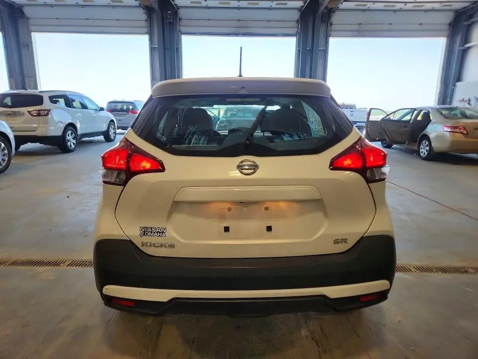 2018 NISSAN KICKS SR  