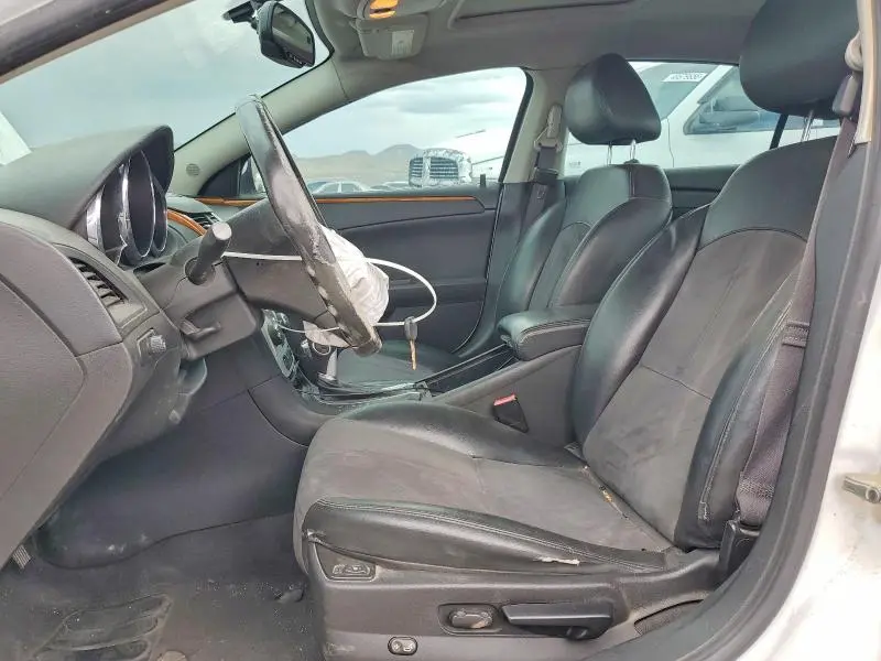 2011 CHEVROLET MALIBU 2LT  