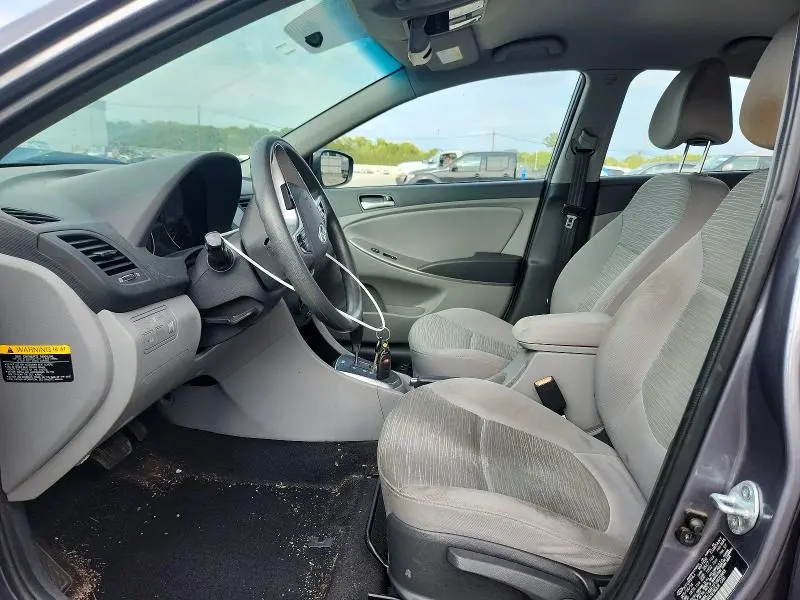 2015 HYUNDAI ACCENT GLS  