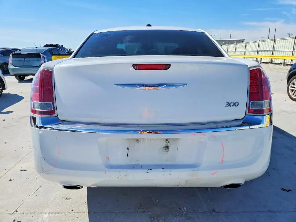 2014 CHRYSLER 300   