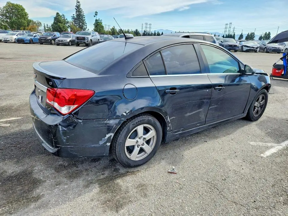 2012 CHEVROLET CRUZE LT  