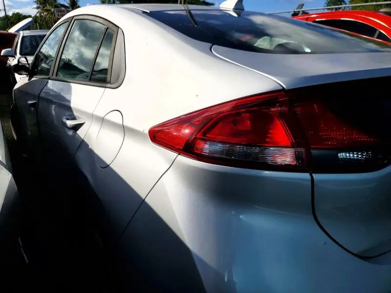 2018 HYUNDAI IONIQ BLUE  
