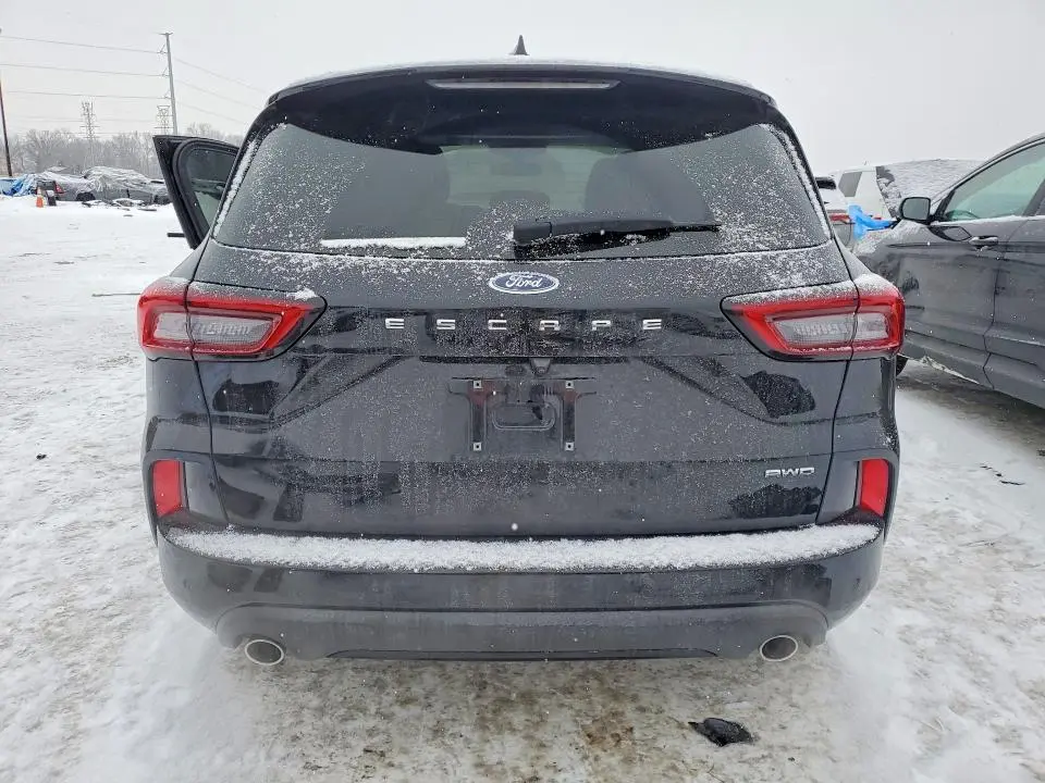 2024 FORD ESCAPE ST LINE  