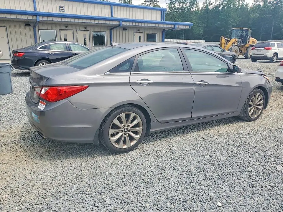 2012 HYUNDAI SONATA SE  